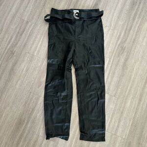 Black Cropped Pants with Reinforced Knees and Straight Leg